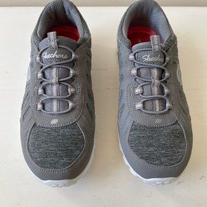 Gray Slip On Sketchers Relaxed Fit Memory Foam/Size 7